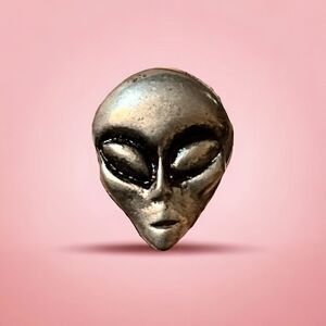 Alien Head Silver Tone Tack Pin Tie Tack Jacket Pin